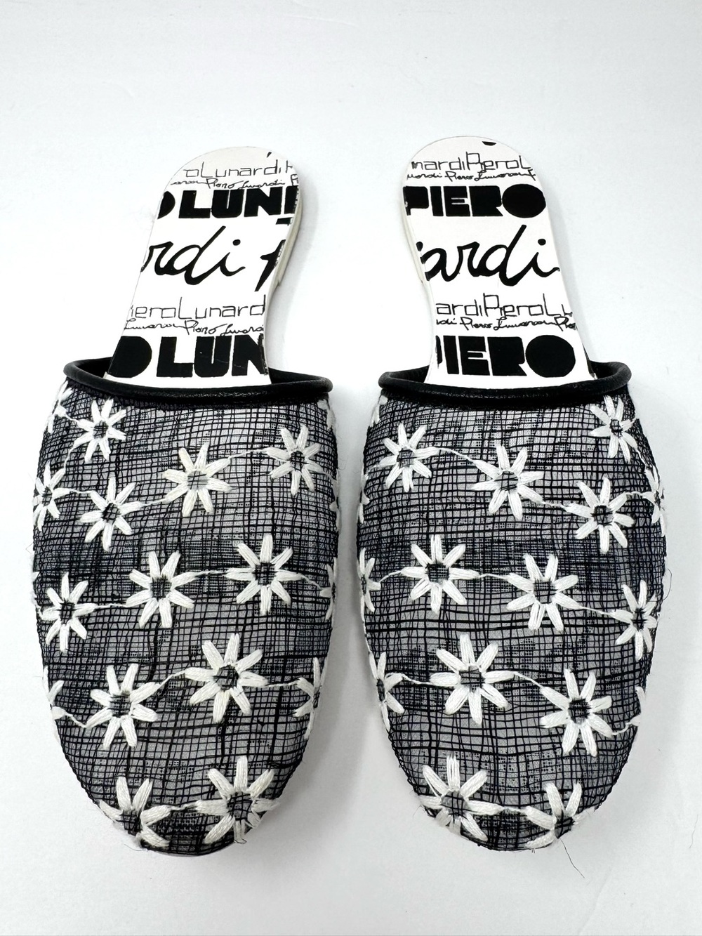 PIERO LUNARDI vintage daisy mesh mules, made in Italy, size 39